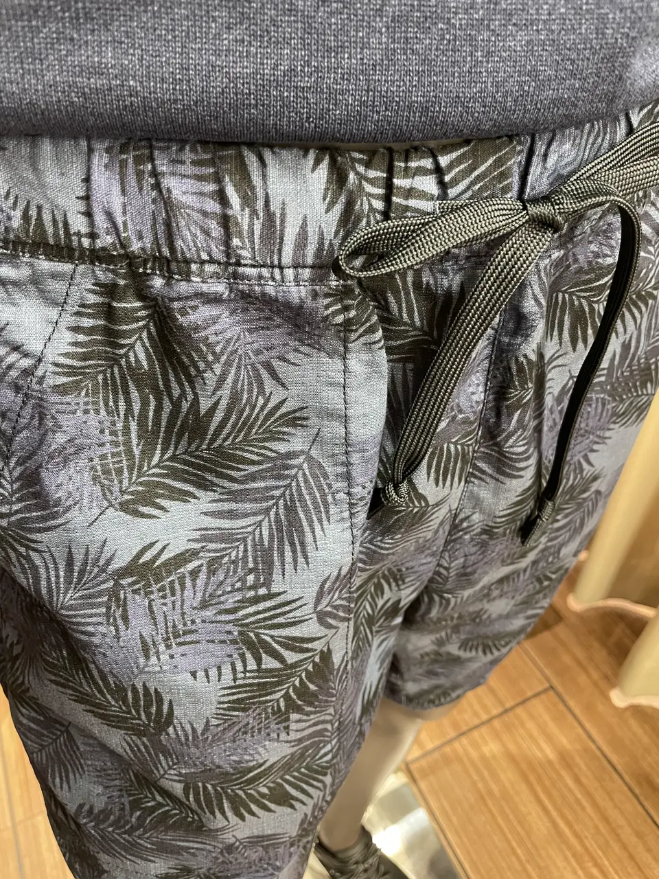 JOSEPH ABBOUD MOUNTAIN 藤原 コーディネート画像