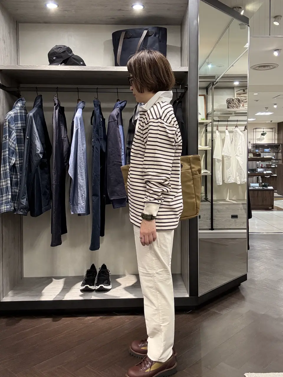 JOSEPH ABBOUD MOUNTAIN 西村 コーディネート画像