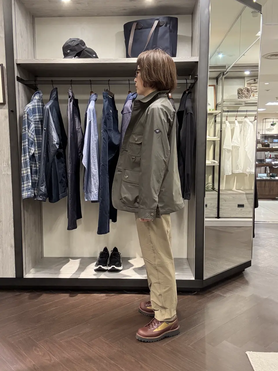 JOSEPH ABBOUD MOUNTAIN 西村 コーディネート画像