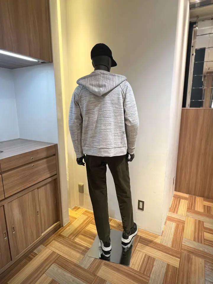 JOSEPH ABBOUD MOUNTAIN 森部 コーディネート画像