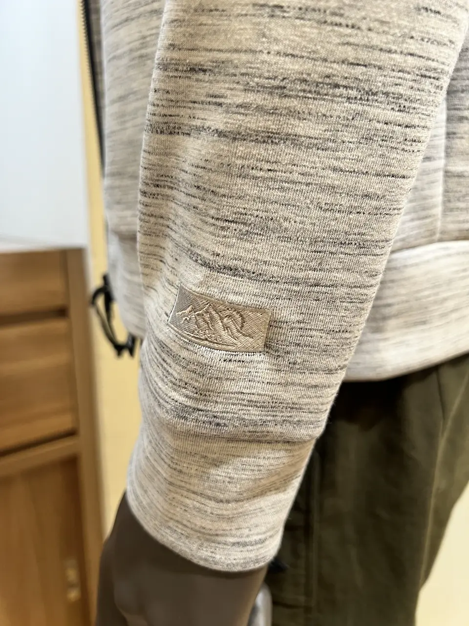 JOSEPH ABBOUD MOUNTAIN 森部 コーディネート画像