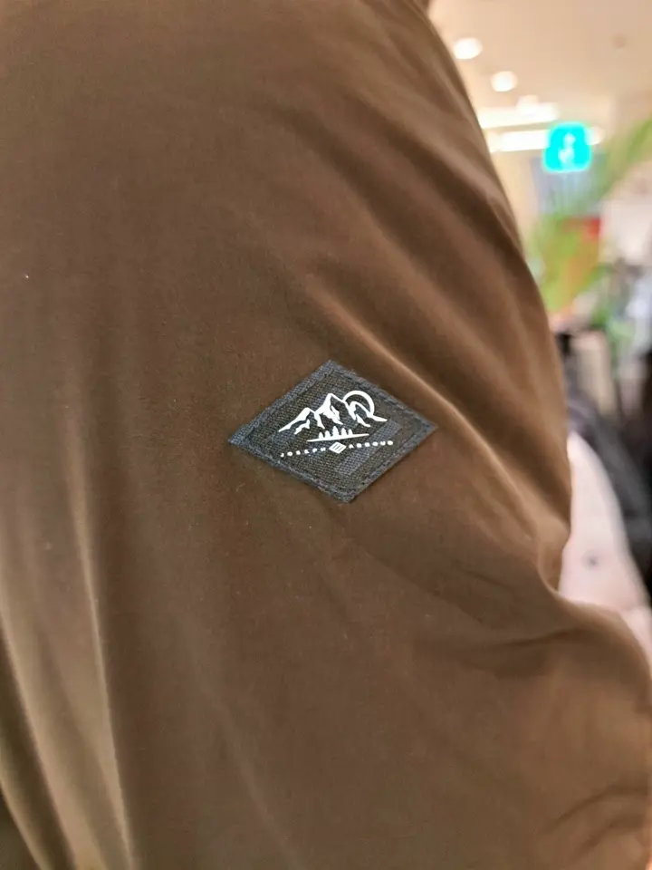 JOSEPH ABBOUD MOUNTAIN 藤川 コーディネート画像