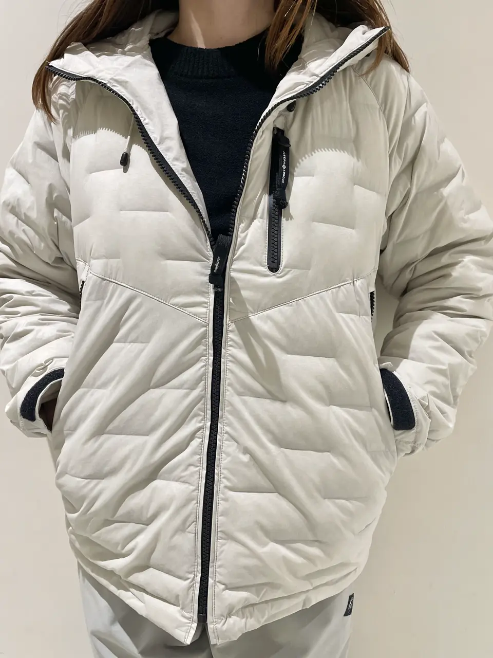 JOSEPH ABBOUD MOUNTAIN 松山 コーディネート画像