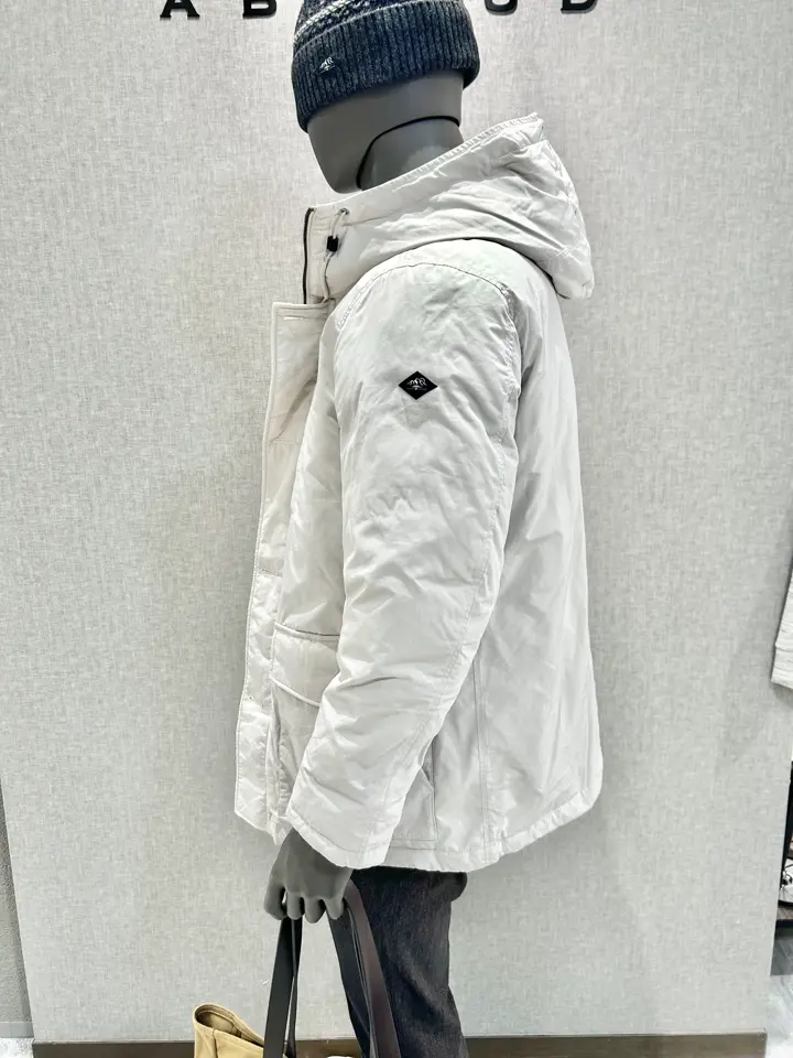 JOSEPH ABBOUD MOUNTAIN 上田 コーディネート画像