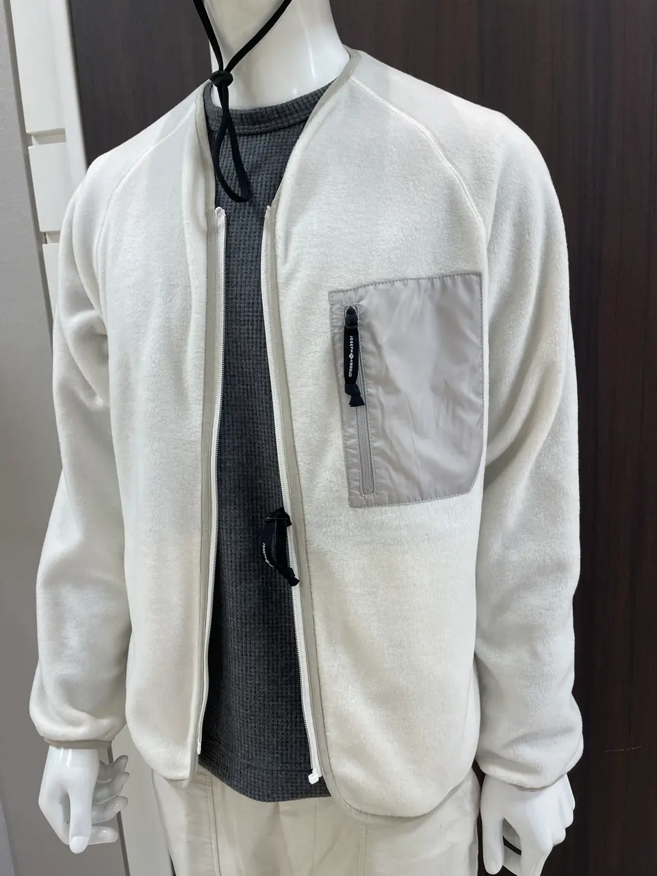 JOSEPH ABBOUD MOUNTAIN 松山 コーディネート画像