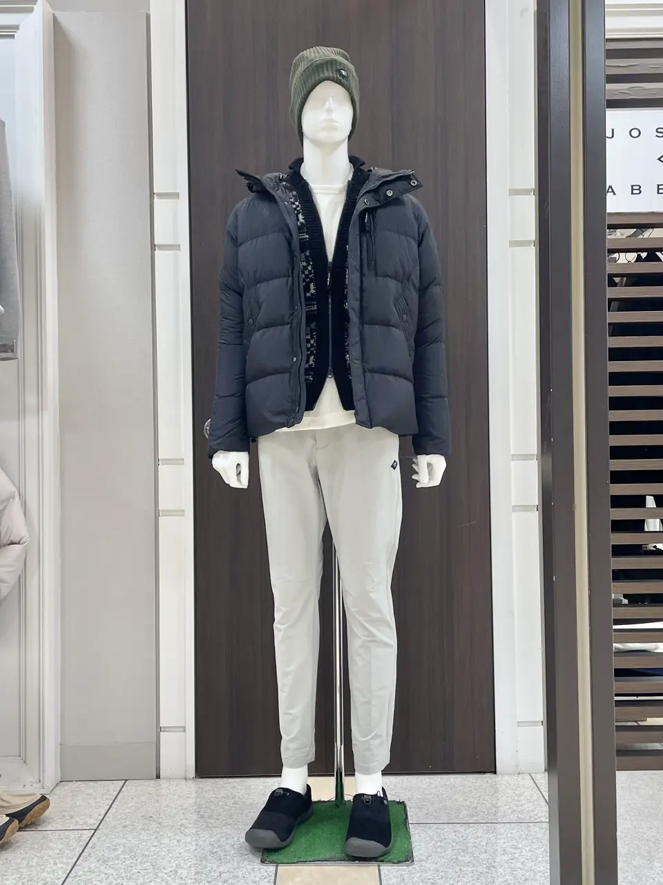 JOSEPH ABBOUD MOUNTAIN 松山 コーディネート画像