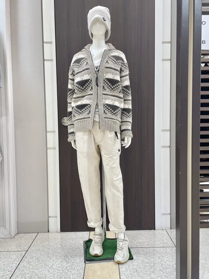 JOSEPH ABBOUD MOUNTAIN 松山 コーディネート画像