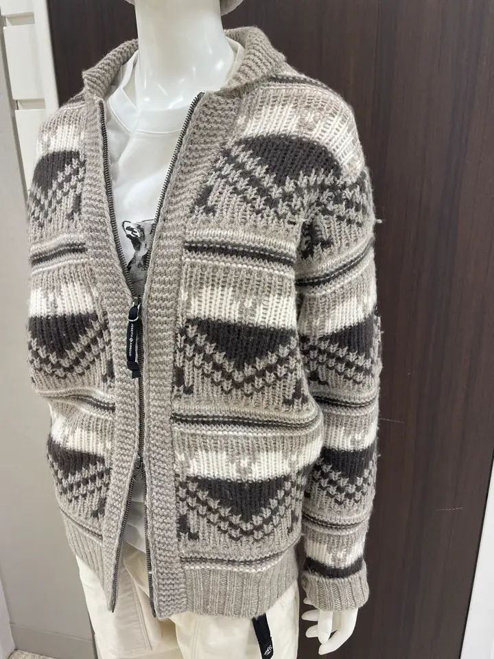 JOSEPH ABBOUD MOUNTAIN 松山 コーディネート画像