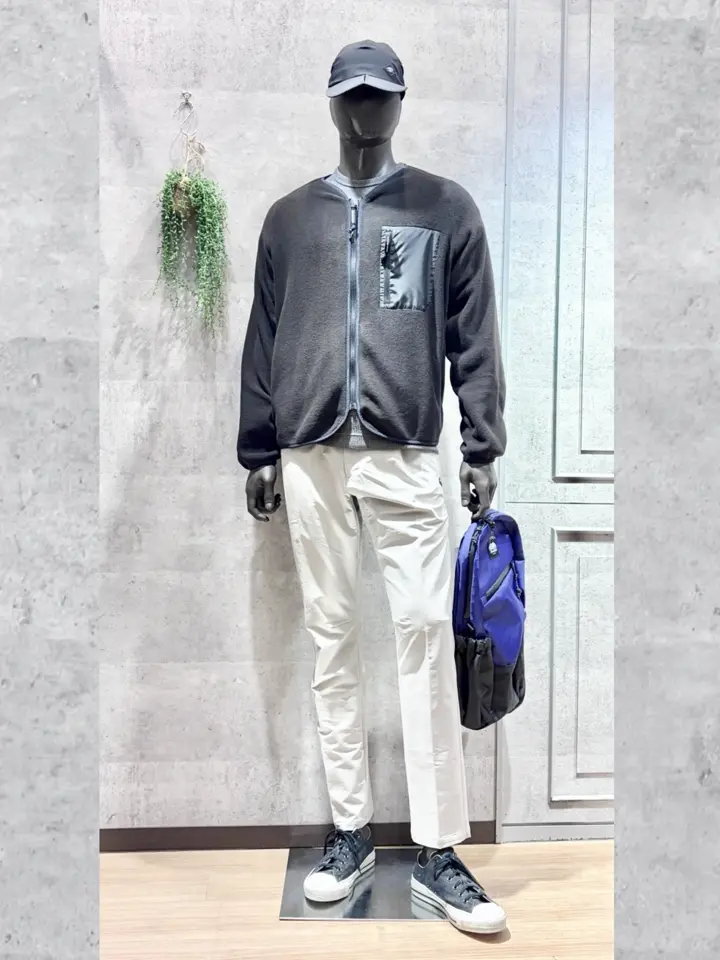 JOSEPH ABBOUD MOUNTAIN 二澤 コーディネート画像