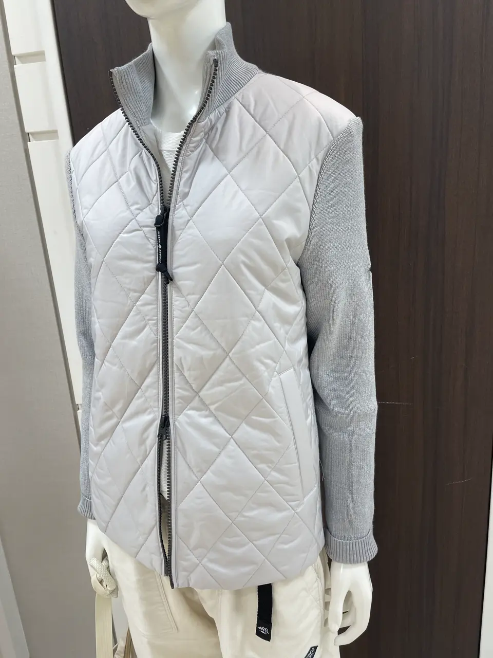 JOSEPH ABBOUD MOUNTAIN 松山 コーディネート画像