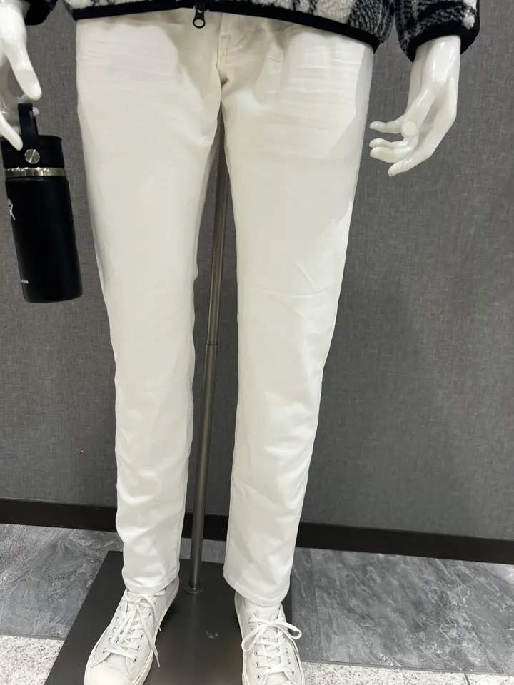 JOSEPH ABBOUD MOUNTAIN 上田 コーディネート画像