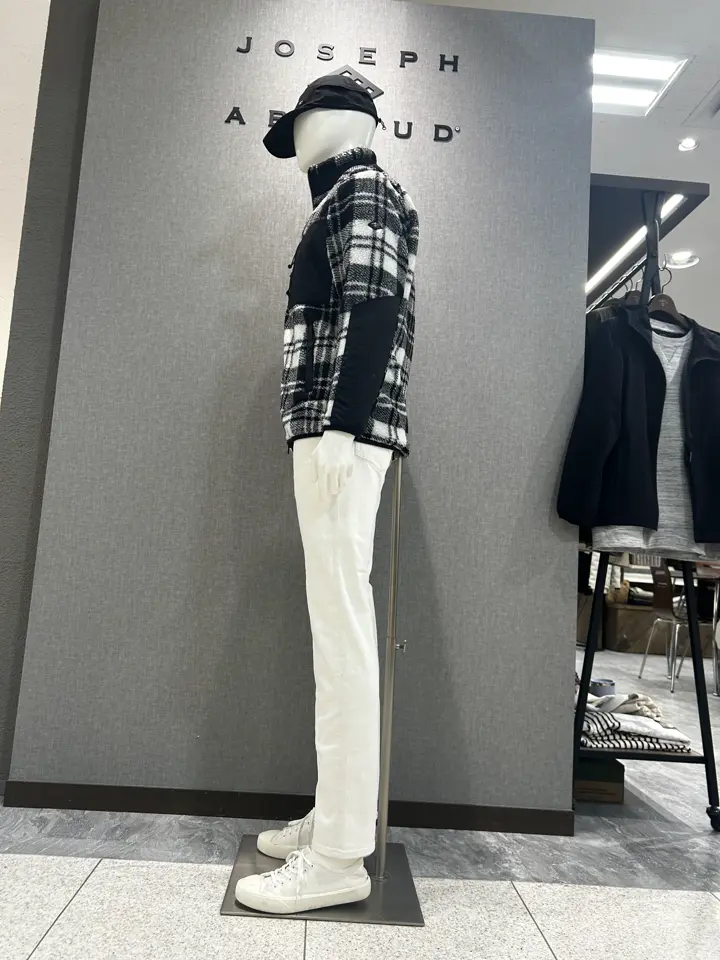 JOSEPH ABBOUD MOUNTAIN 上田 コーディネート画像