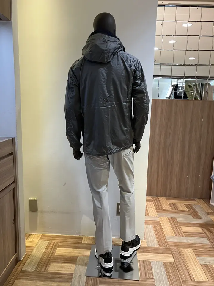 JOSEPH ABBOUD MOUNTAIN 小城 コーディネート画像