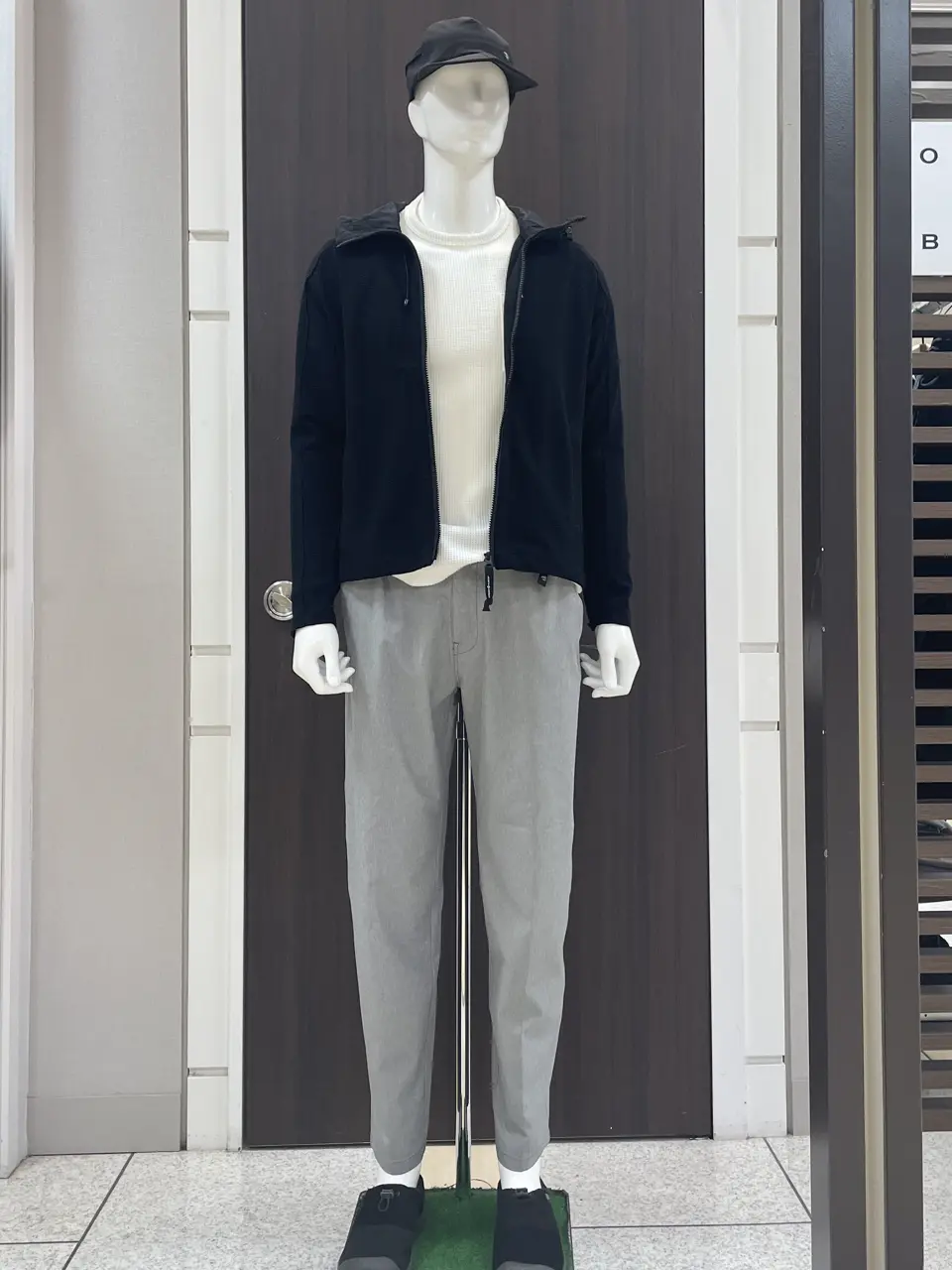 JOSEPH ABBOUD MOUNTAIN 松山 コーディネート画像