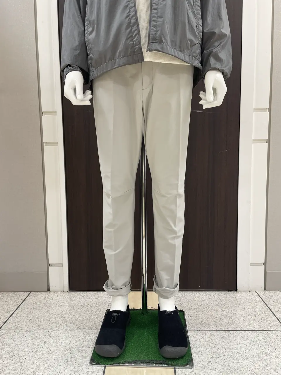 JOSEPH ABBOUD MOUNTAIN 松山 コーディネート画像