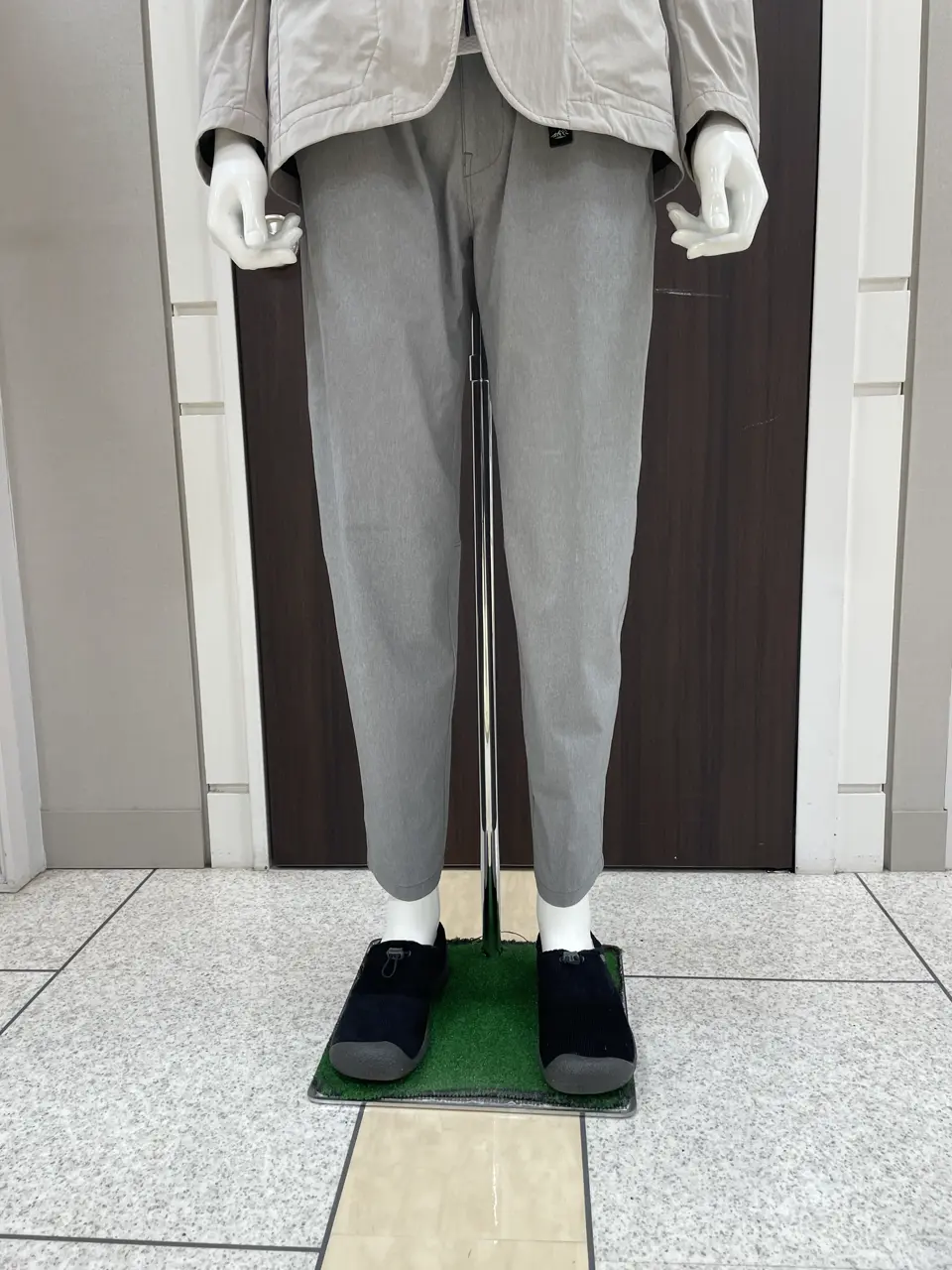 JOSEPH ABBOUD MOUNTAIN 松山 コーディネート画像