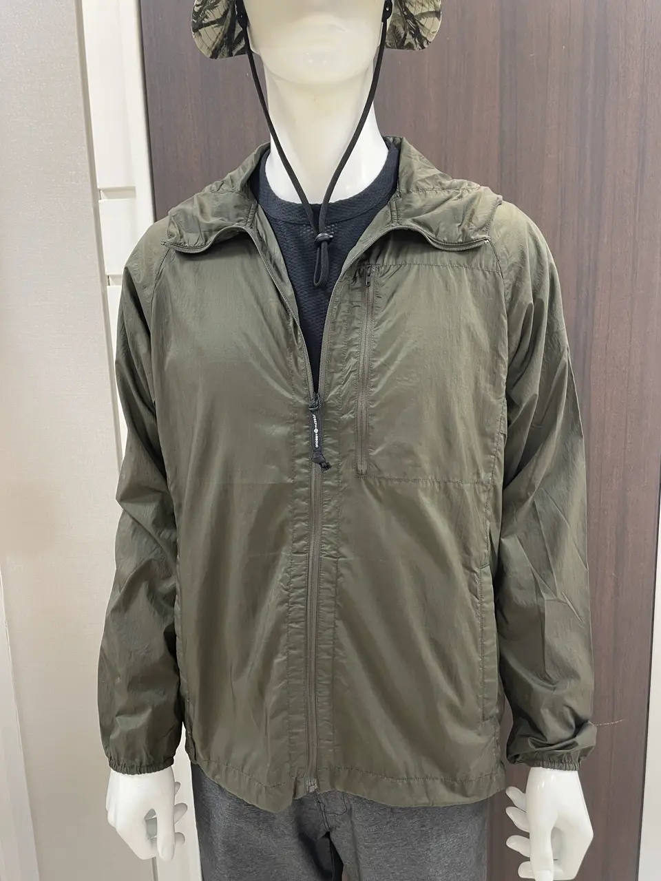 JOSEPH ABBOUD MOUNTAIN 松山 コーディネート画像