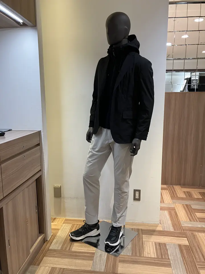 JOSEPH ABBOUD MOUNTAIN 小城 コーディネート画像