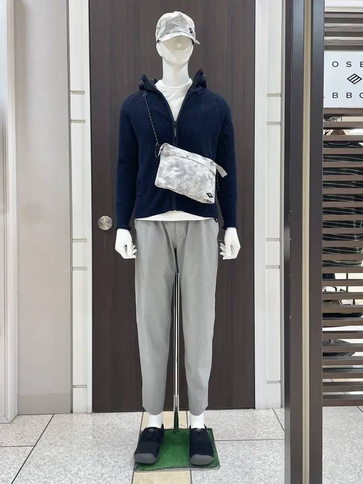 JOSEPH ABBOUD MOUNTAIN 松山 コーディネート画像