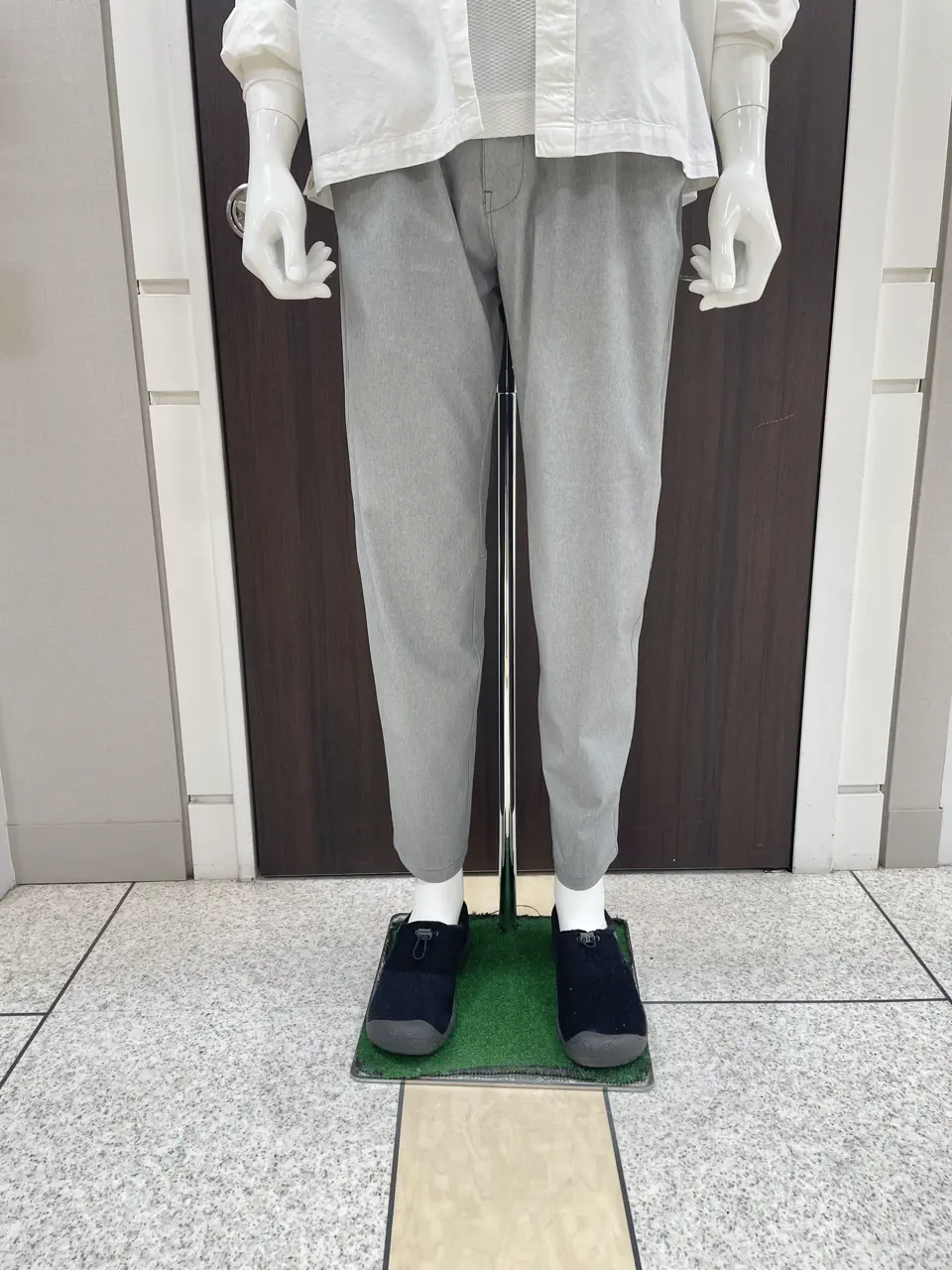 JOSEPH ABBOUD MOUNTAIN 松山 コーディネート画像