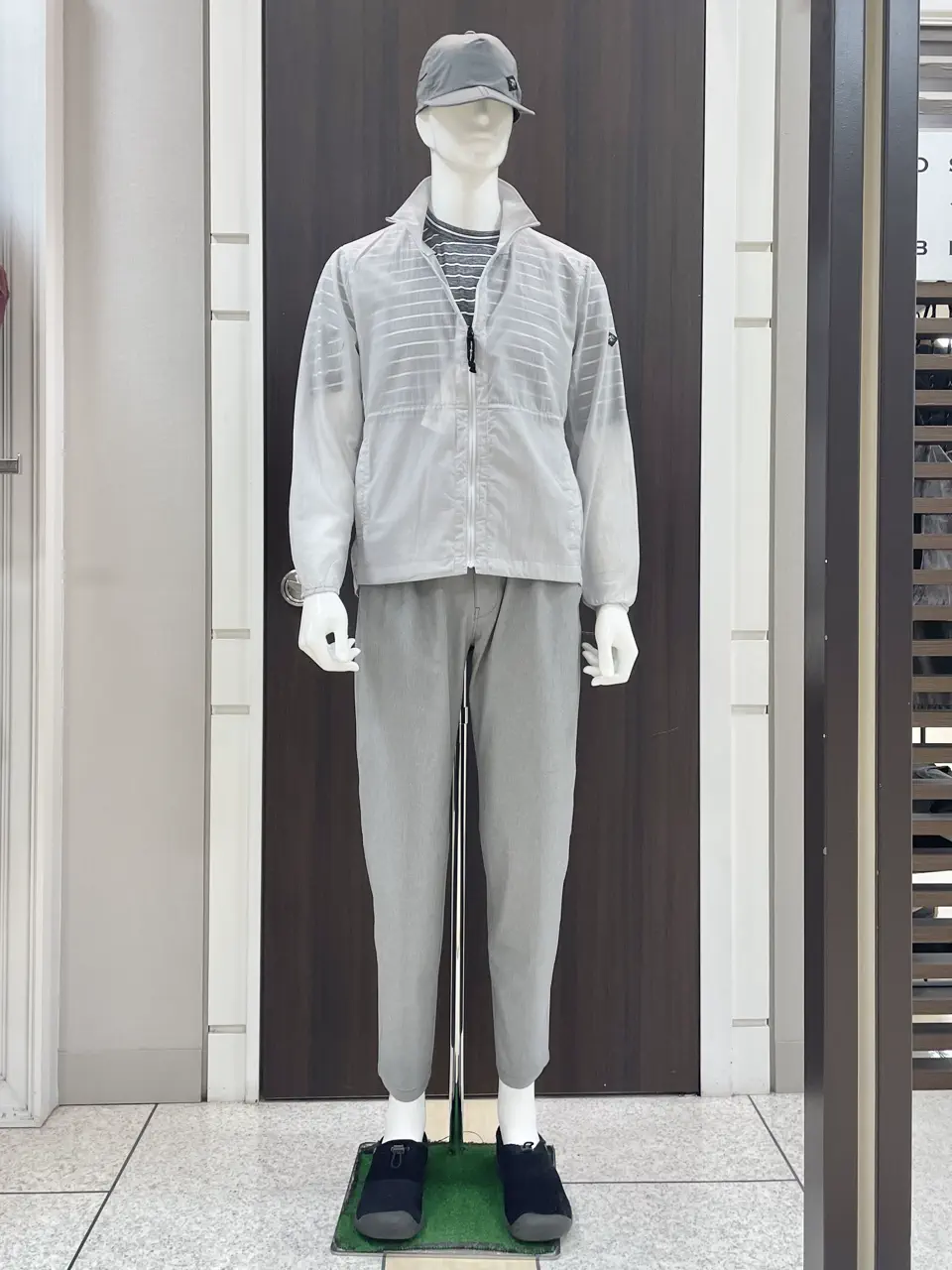 JOSEPH ABBOUD MOUNTAIN 松山 コーディネート画像