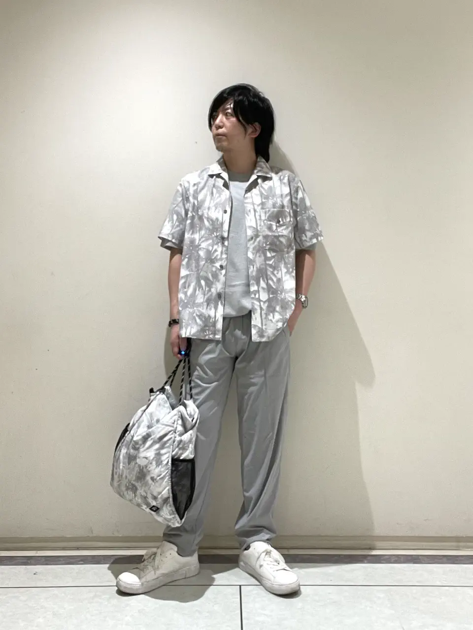JOSEPH ABBOUD MOUNTAIN フジタ コーディネート画像