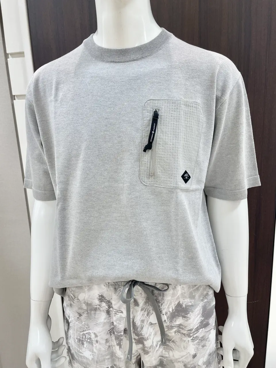 JOSEPH ABBOUD MOUNTAIN 松山 コーディネート画像