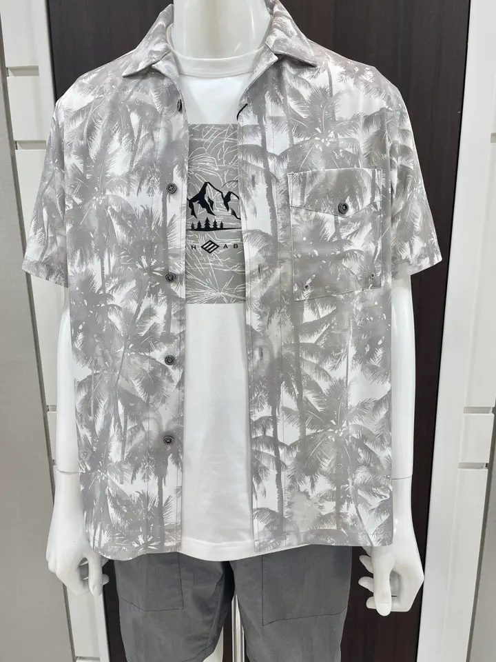 JOSEPH ABBOUD MOUNTAIN 松山 コーディネート画像