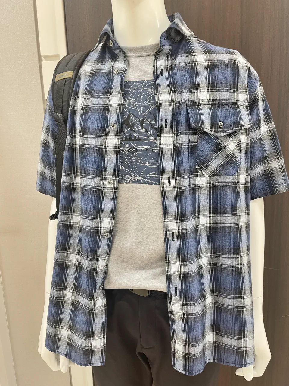 JOSEPH ABBOUD MOUNTAIN 松山 コーディネート画像
