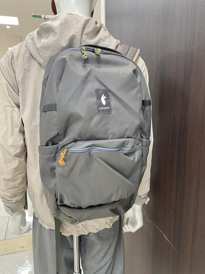 JOSEPH ABBOUD MOUNTAIN 松山 コーディネート画像