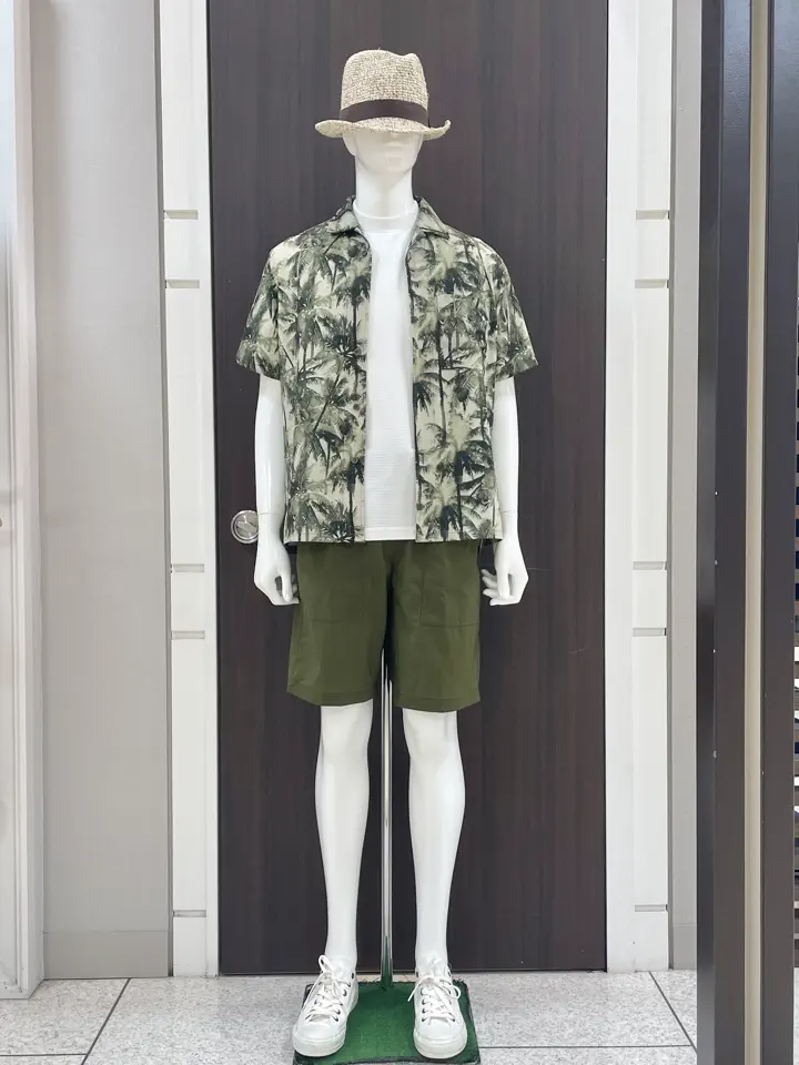 JOSEPH ABBOUD MOUNTAIN 松山 コーディネート画像