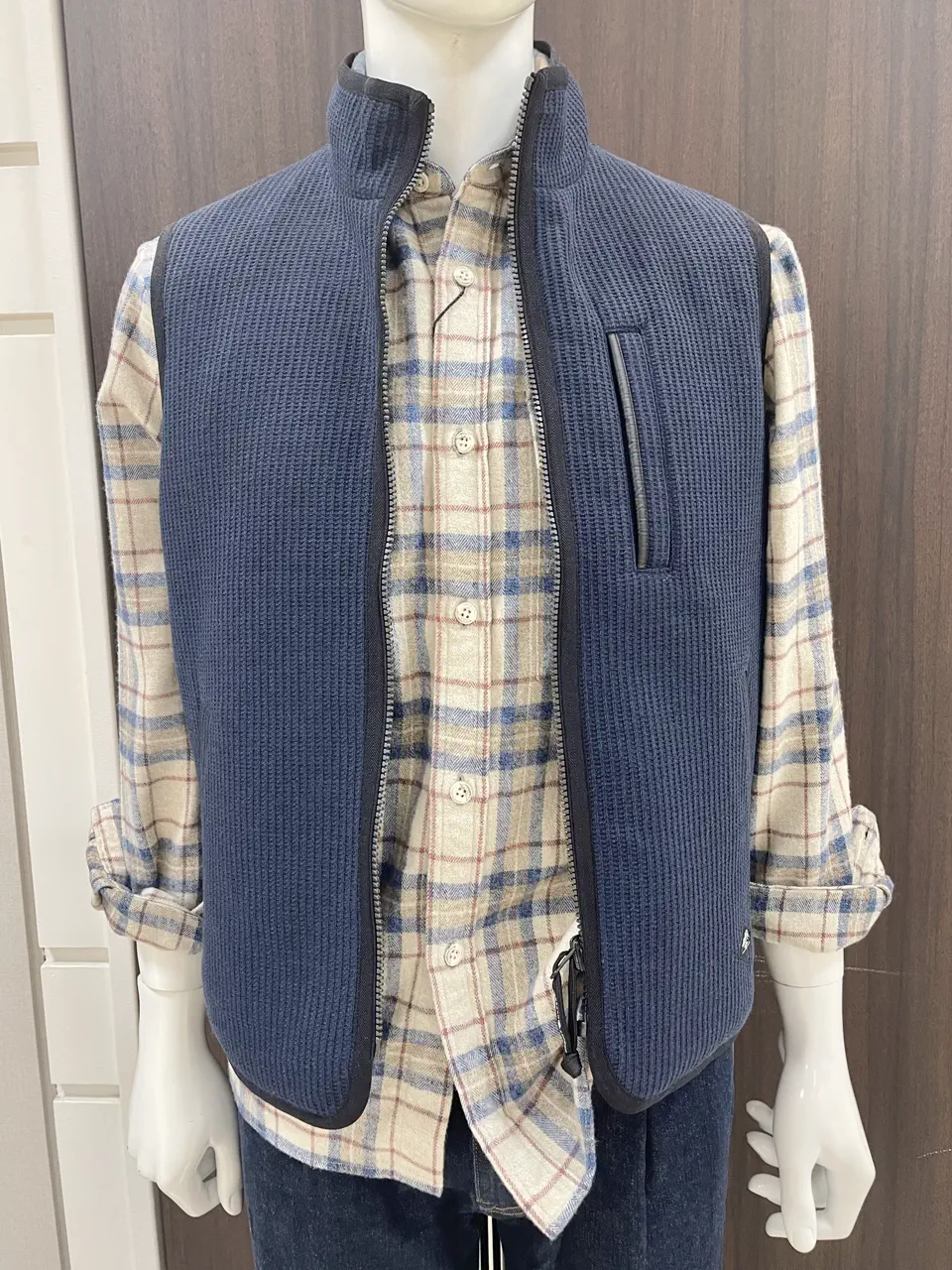 JOSEPH ABBOUD MOUNTAIN 松山 コーディネート画像