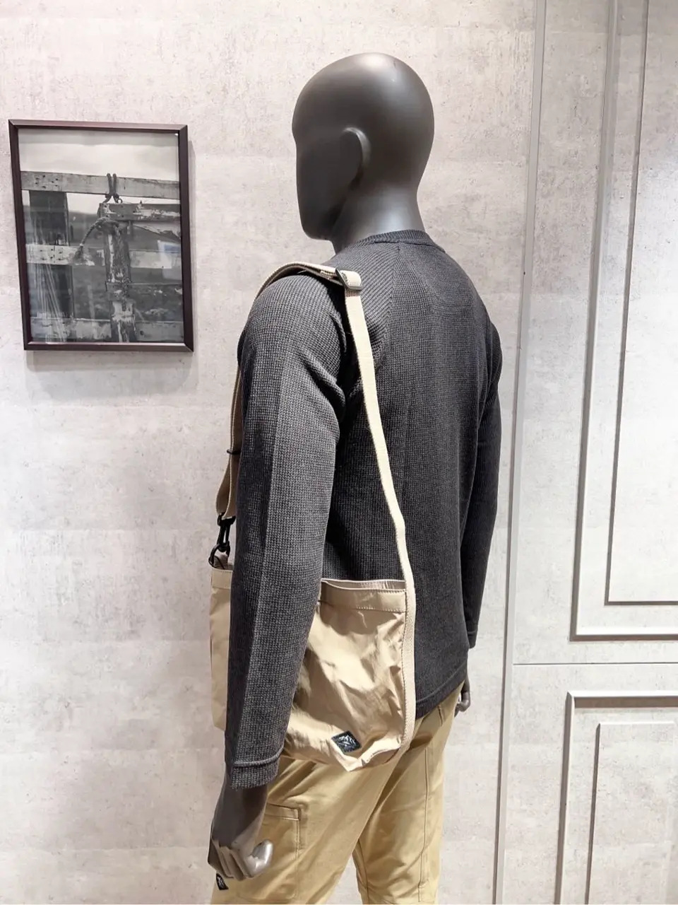 JOSEPH ABBOUD MOUNTAIN 二澤 コーディネート画像