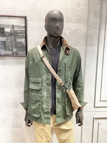JOSEPH ABBOUD MOUNTAIN 二澤 コーディネート画像
