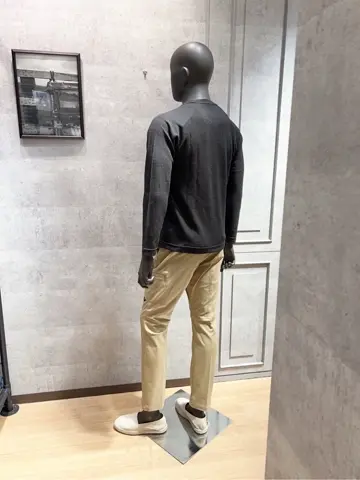 JOSEPH ABBOUD MOUNTAIN 東　 コーディネート画像