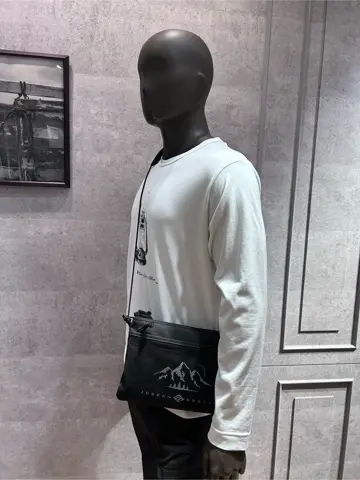 JOSEPH ABBOUD MOUNTAIN 二澤 コーディネート画像