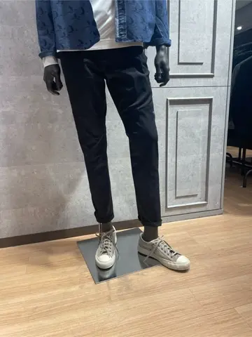 JOSEPH ABBOUD MOUNTAIN 東　 コーディネート画像