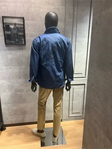 JOSEPH ABBOUD MOUNTAIN 上條 コーディネート画像