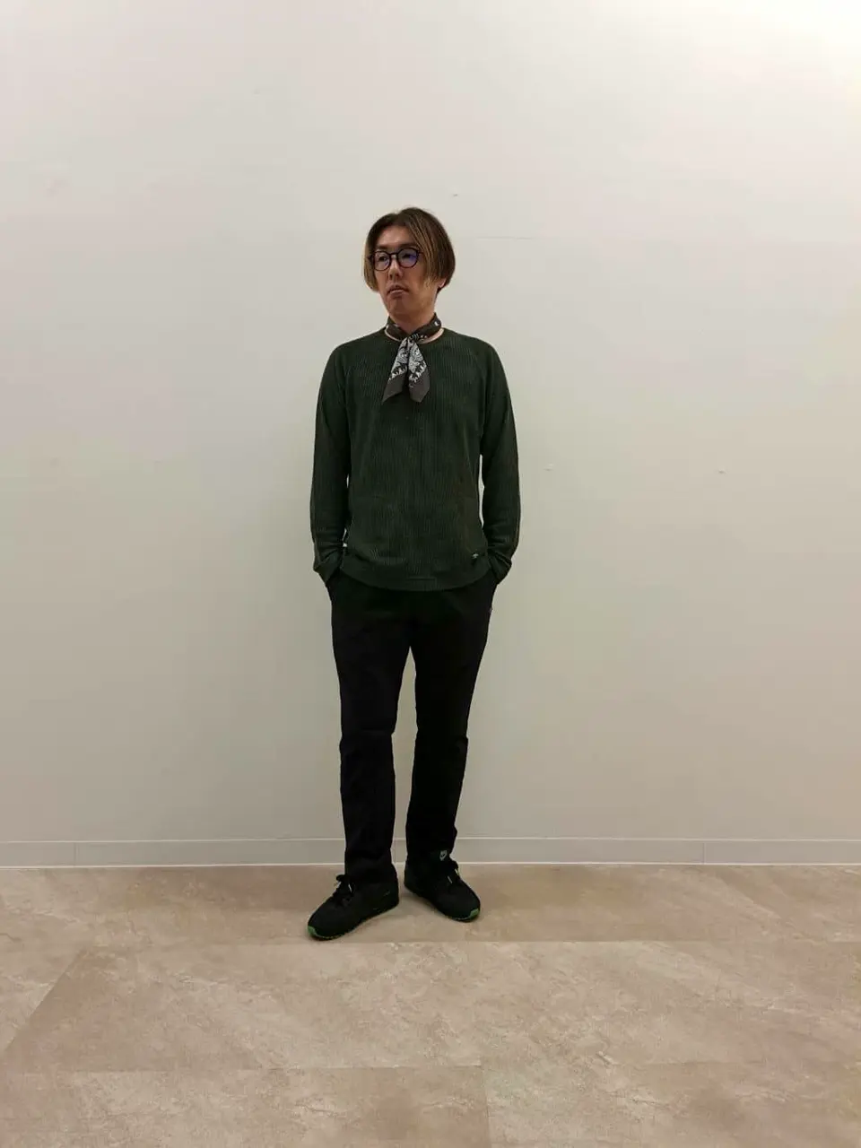 JOSEPH ABBOUD MOUNTAIN 藤川 コーディネート画像