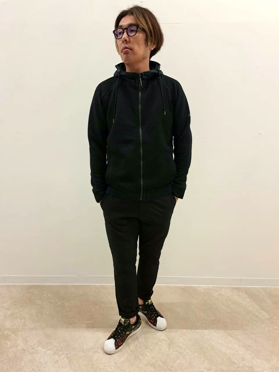 JOSEPH ABBOUD MOUNTAIN 藤川 コーディネート画像