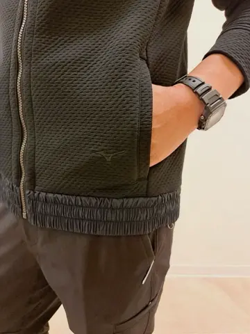 JOSEPH ABBOUD MOUNTAIN 藤川 コーディネート画像