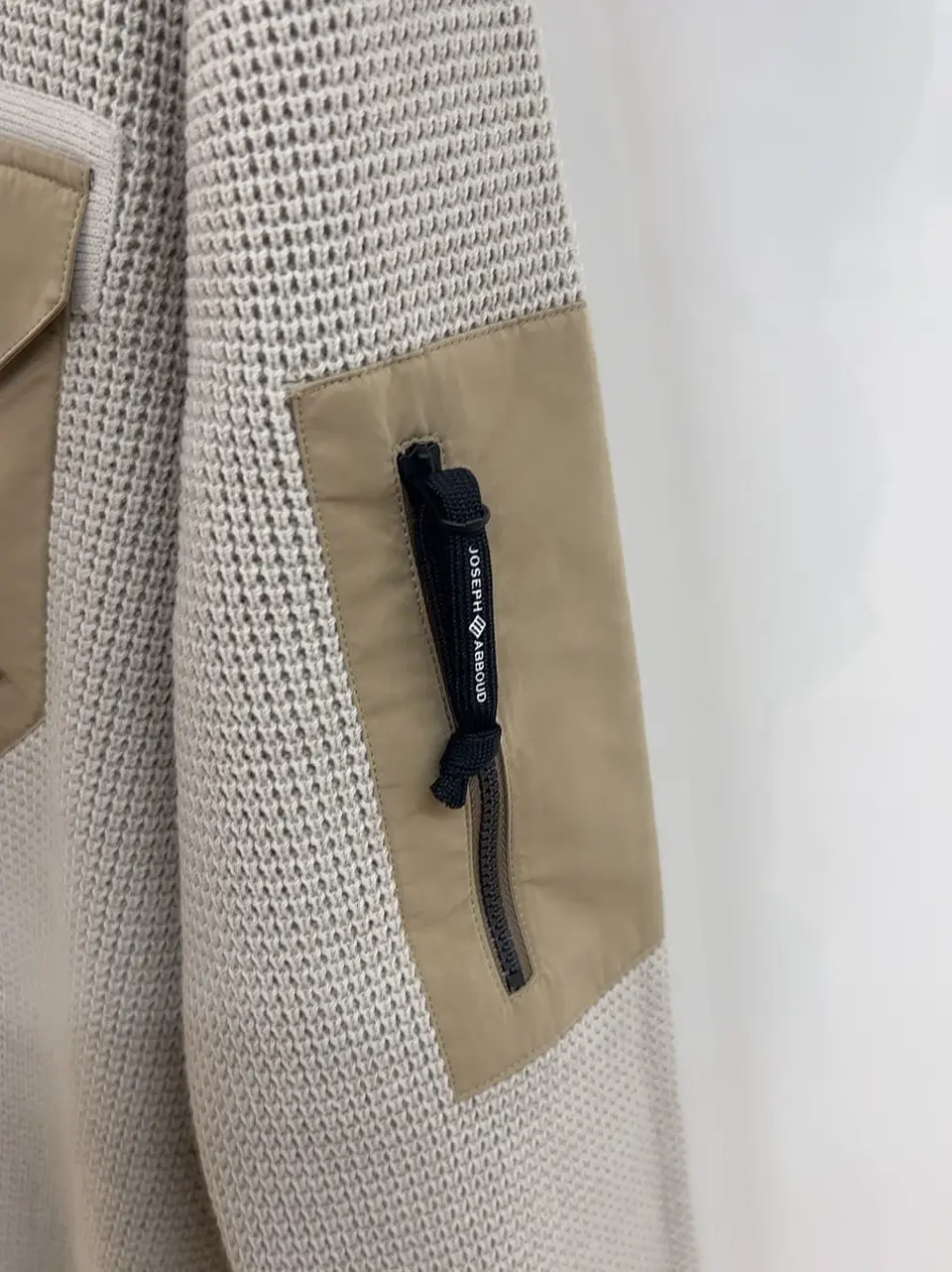 JOSEPH ABBOUD MOUNTAIN YANO コーディネート画像