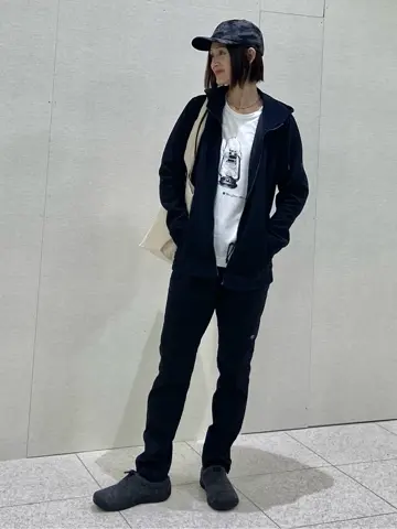 JOSEPH ABBOUD MOUNTAIN たかい　かおり コーディネート画像