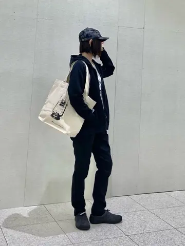 JOSEPH ABBOUD MOUNTAIN たかい　かおり コーディネート画像