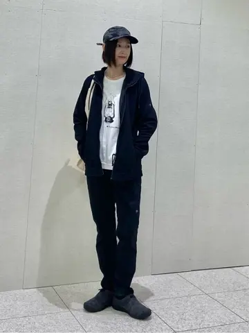 JOSEPH ABBOUD MOUNTAIN たかい　かおり コーディネート画像