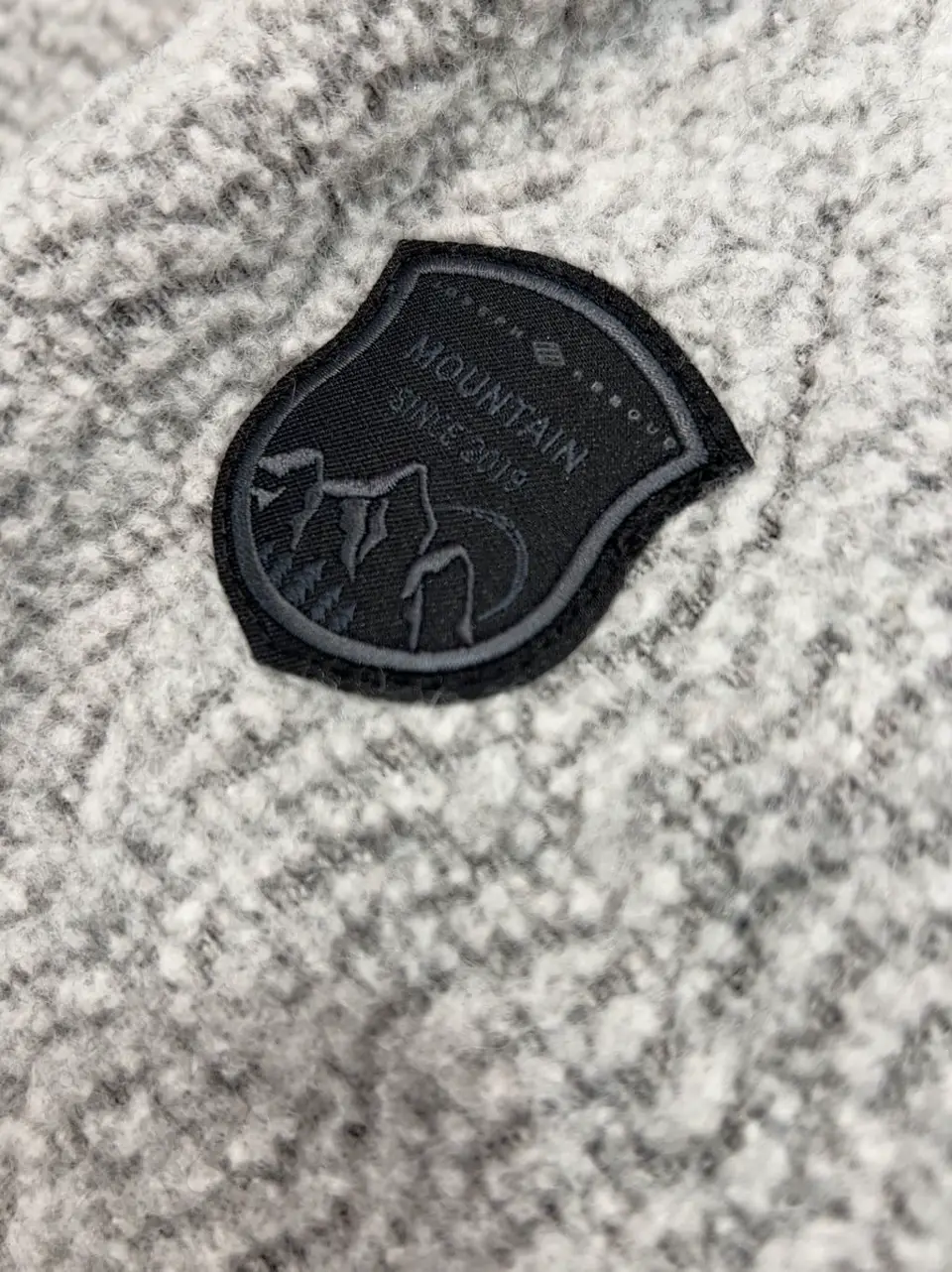 JOSEPH ABBOUD MOUNTAIN YANO コーディネート画像