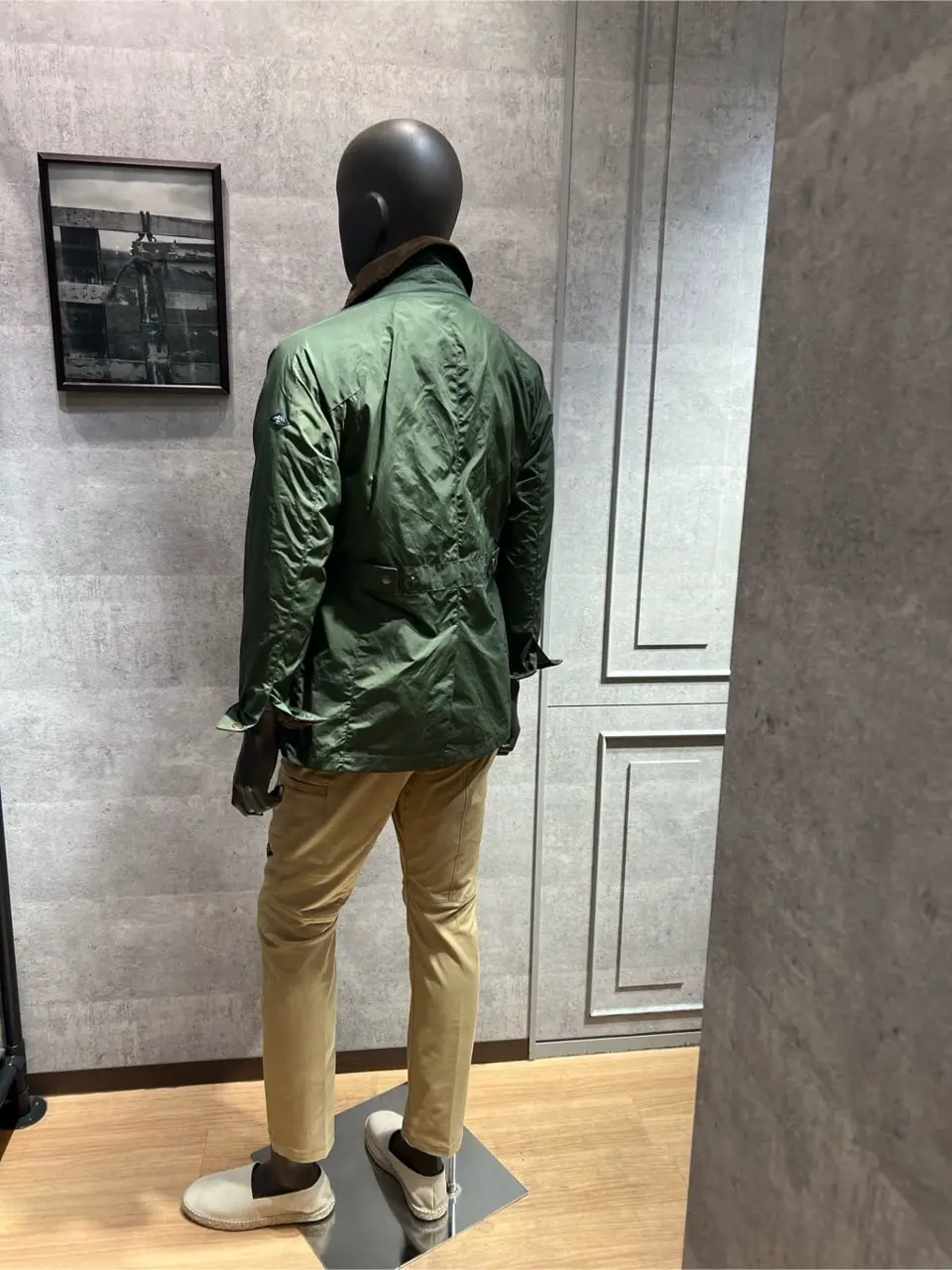 JOSEPH ABBOUD MOUNTAIN 上條 コーディネート画像