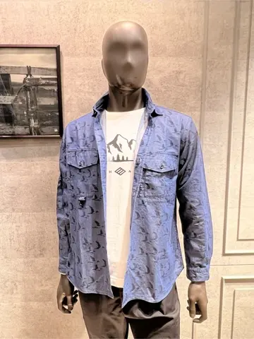 JOSEPH ABBOUD MOUNTAIN 上條 コーディネート画像