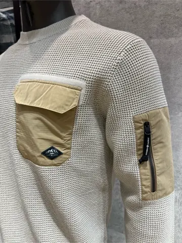 JOSEPH ABBOUD MOUNTAIN 上條 コーディネート画像