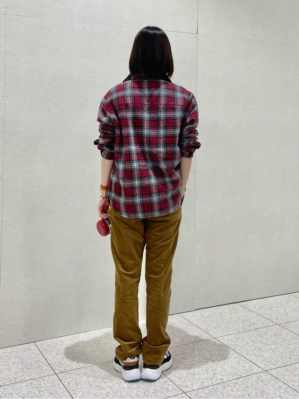 JOSEPH ABBOUD MOUNTAIN たかい　かおり コーディネート画像